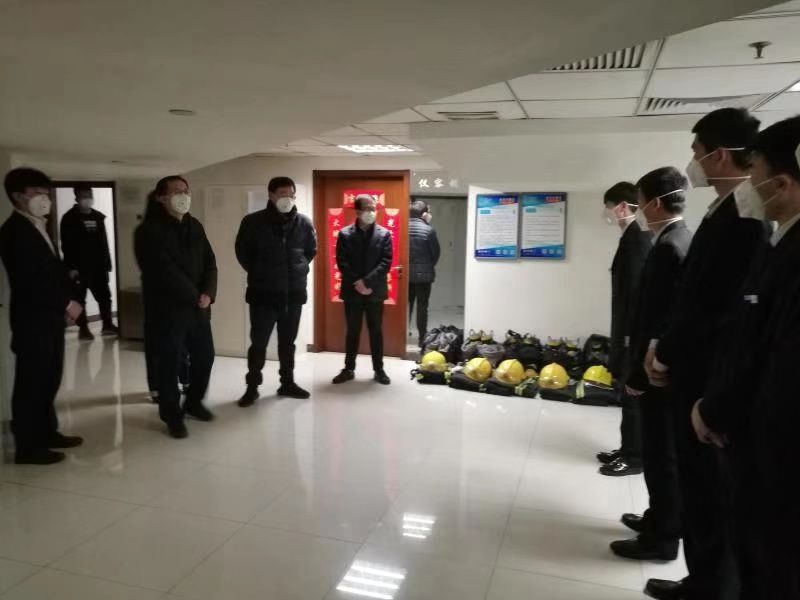 坚决打赢疫情防控阻击战｜集团向导慰问一线员工并安排防疫事情 